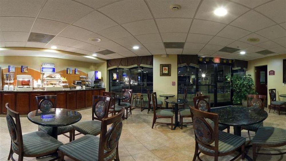 Holiday Inn Express & Suites Charlotte Arpt-Belmont By Ihg Экстерьер фото