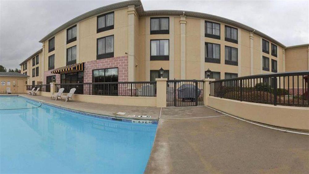 Holiday Inn Express & Suites Charlotte Arpt-Belmont By Ihg Экстерьер фото